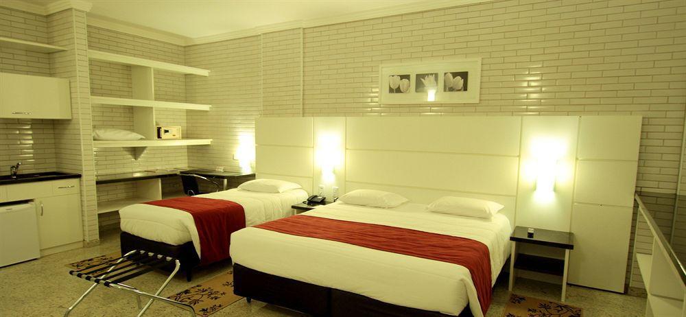 Hotel Confiance Soho Batel Curitiba Buitenkant foto