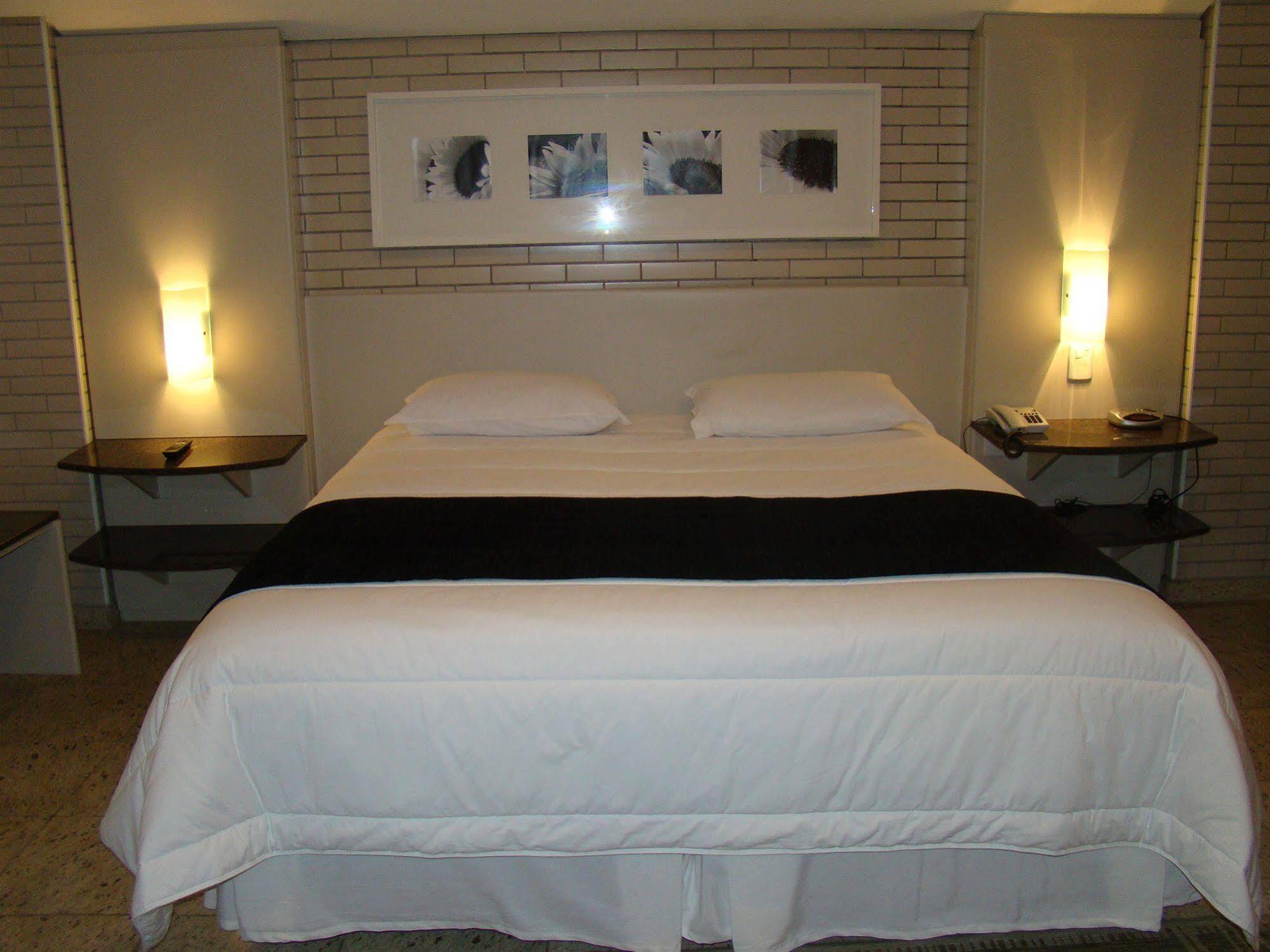 Hotel Confiance Soho Batel Curitiba Buitenkant foto
